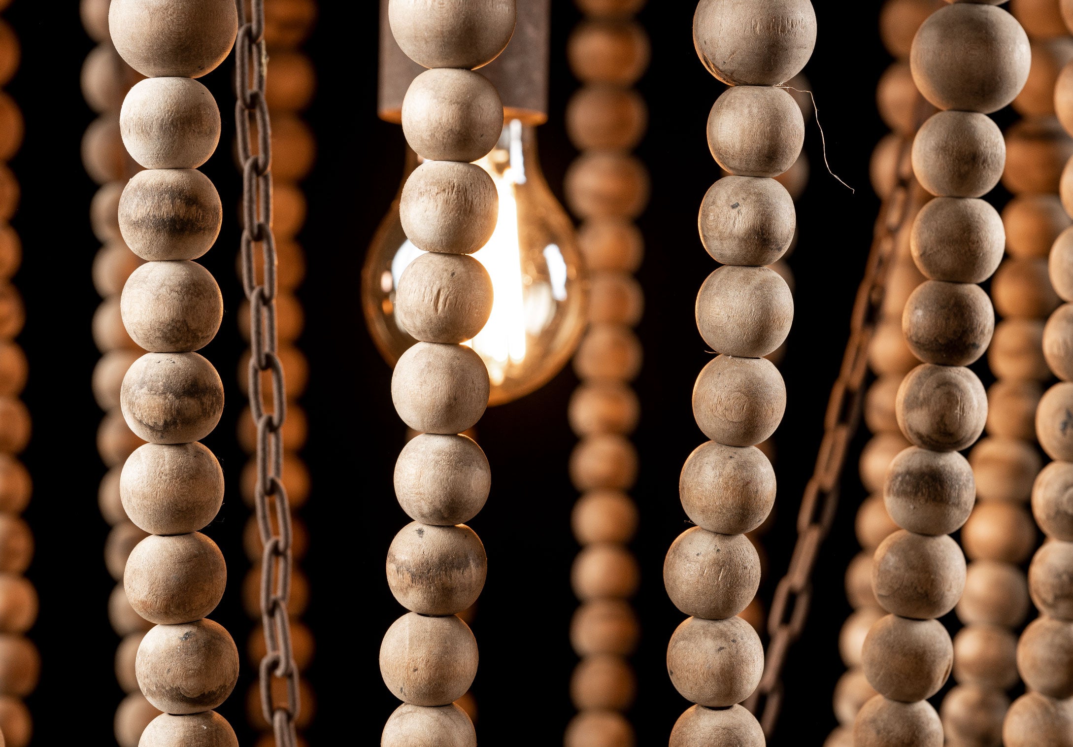 Lámpara Malí Bead Chandelier